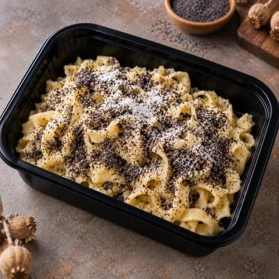 Nudle s mákem, máslem a cukrem (vegetariánské) 350g celá porce