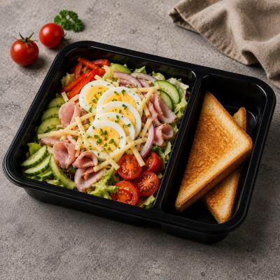 Selský salát s vejcem, šunkou, sýrem, zeleninou a opečeným toastem, 350g celá porce