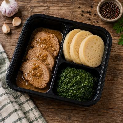 Pečené vepřové maso na česneku, špenát, bramborový knedlík (česká klasika jako od maminky), 350g celá porce/ 100g maso