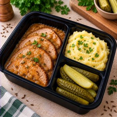 Vepřová pečeně na kmíně, bramborová kaše, kyselá okurka (česká klasika jako od maminky), 350g celá porce/ 100g maso