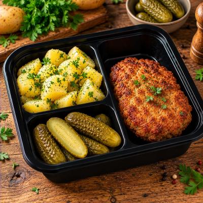 Smažený karbanátek, vařené brambory, kyselá okurka (česká klasika jako od maminky), 350g celá porce