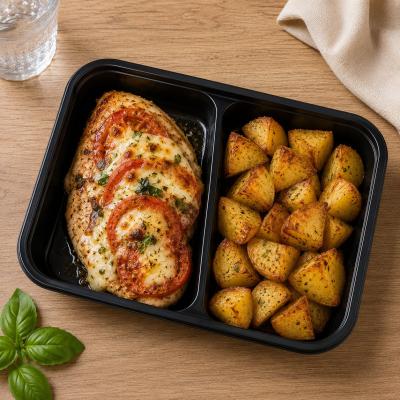 Kuřecí plátek Caprese – rajče, mozzarella, opečené brambory, 350g celá porce/ 100g maso