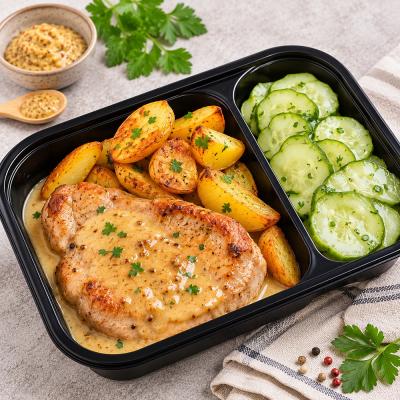 Vepřová kotleta na hořčici, opečené brambory, okurka, 350g celá porce / 100g maso, 120,- Kč