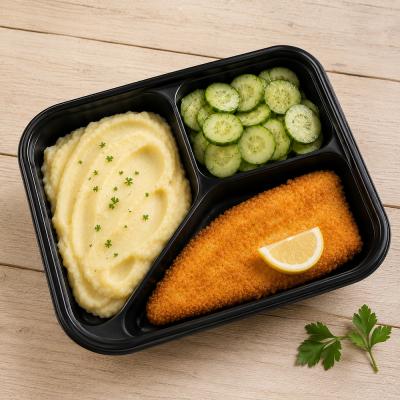 Obalované rybí filé, bramborová kaše, okurka, 350g celá porce / 100g filé, 120,- Kč